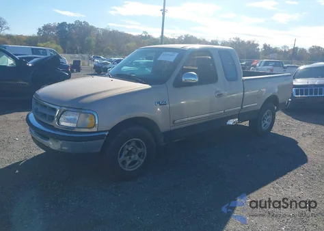 1997 Ford F-150 Lariat/Standard/Xl/Xlt from USA, damaged, VIN 1FTDX1760VND14772